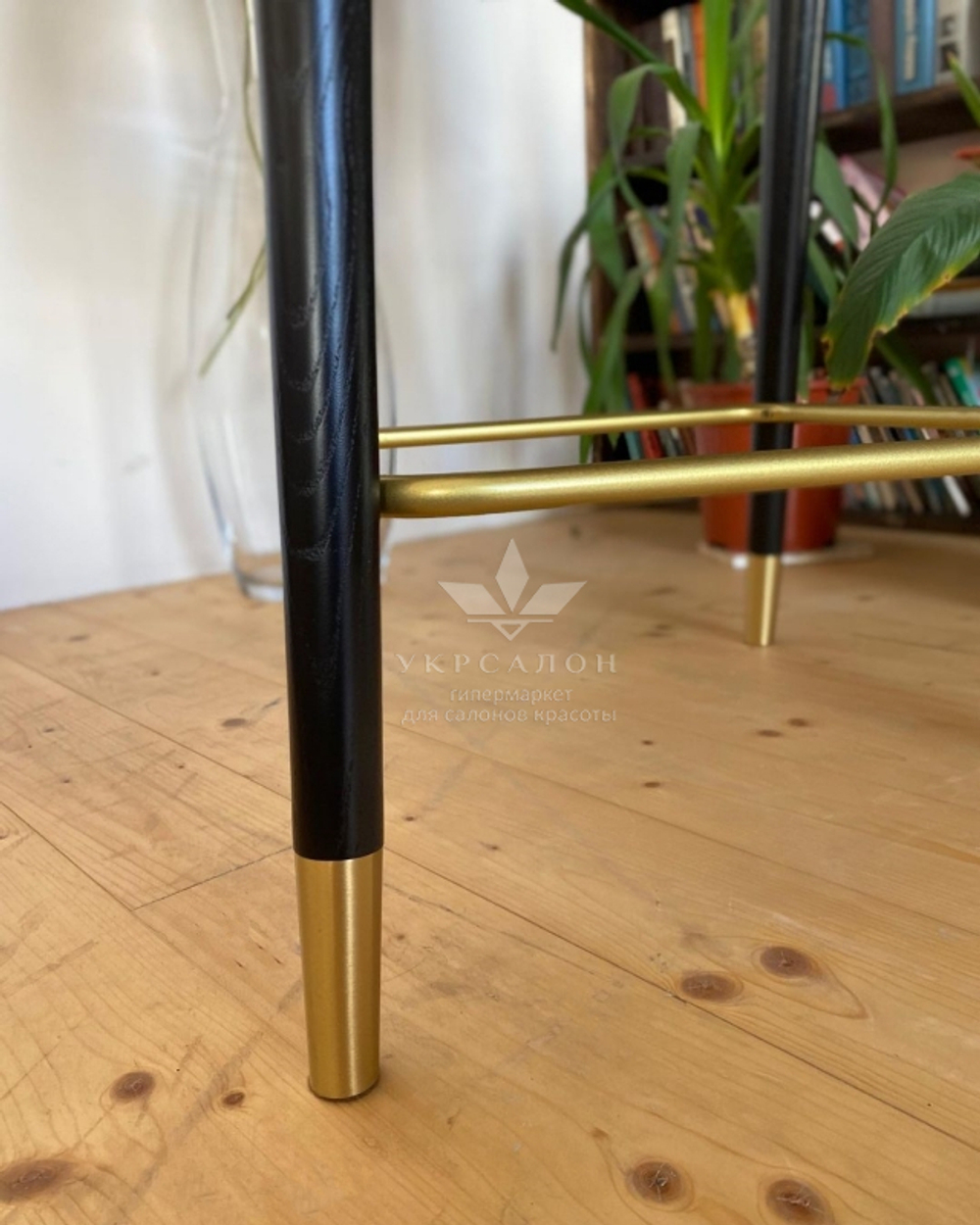 Стул для визажа Torino