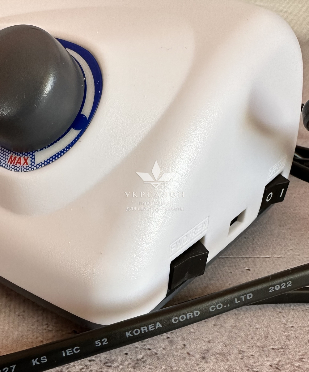 Фрезер для манікюру та педикюру Strong 210/120ll (оригінал)