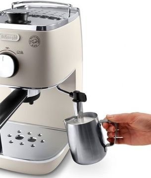 Кавоварка DeLonghi ECI 341 W