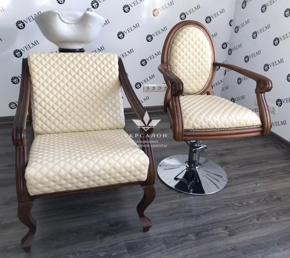 Перукарське крісло Mozart Wood