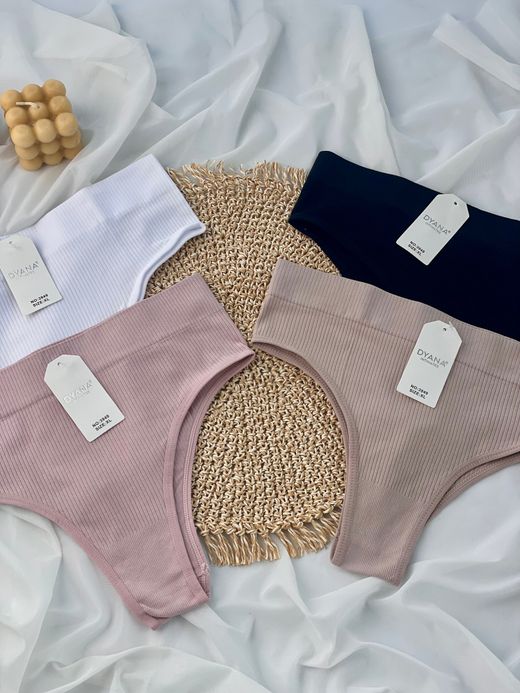 Зручні американки в рубчик