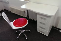 Маникюрный стол Vena