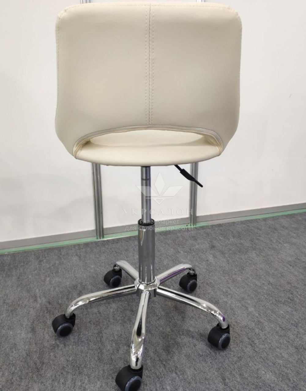 Стільчик майстра 155