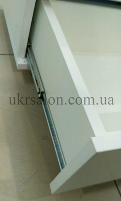 Косметологічний візок 108UV