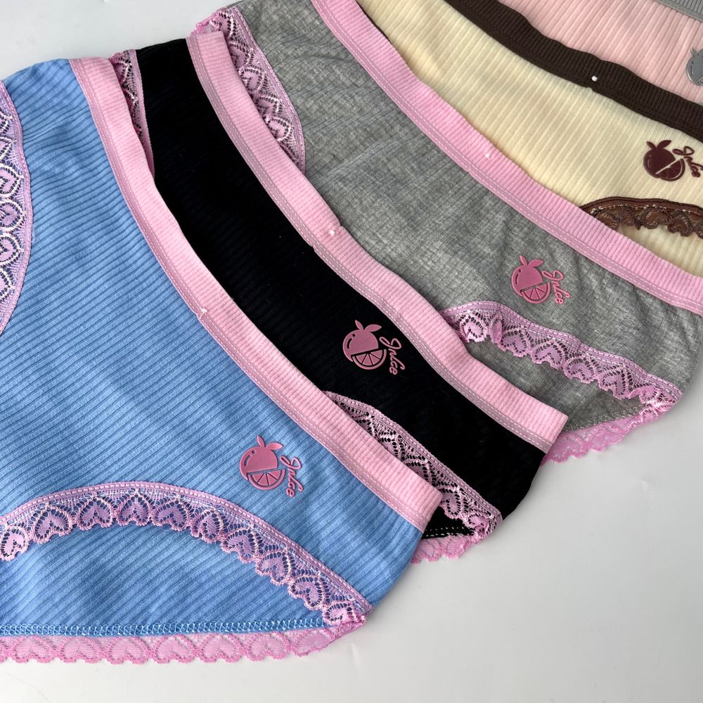 Сліпи в рубчик з мінімалістичним малюнком