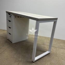 Маникюрный стол Mark SM-100 с металлической ножкой