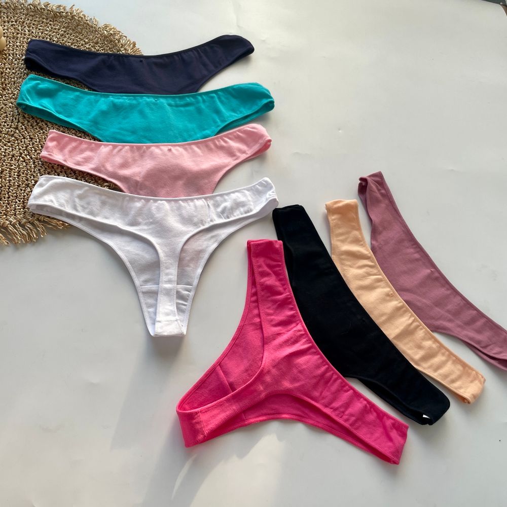 Однотонні стрінги