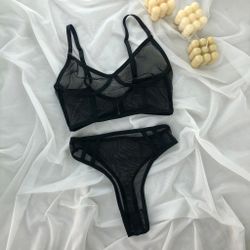 Прозорий комплект з імітацією корсета