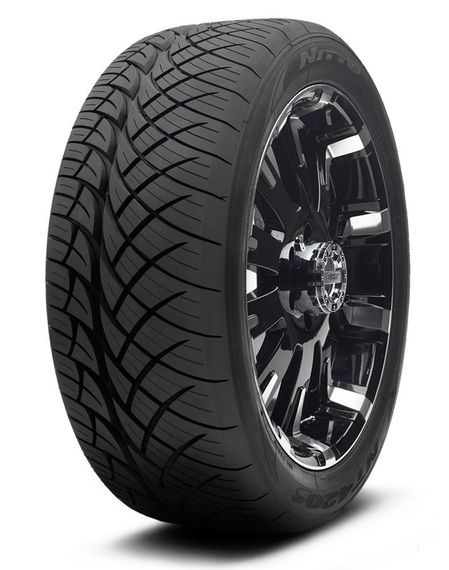 Nitto NT420S 265/50 R20 111V