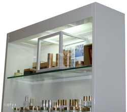 Вітрина для лаків Queen 622