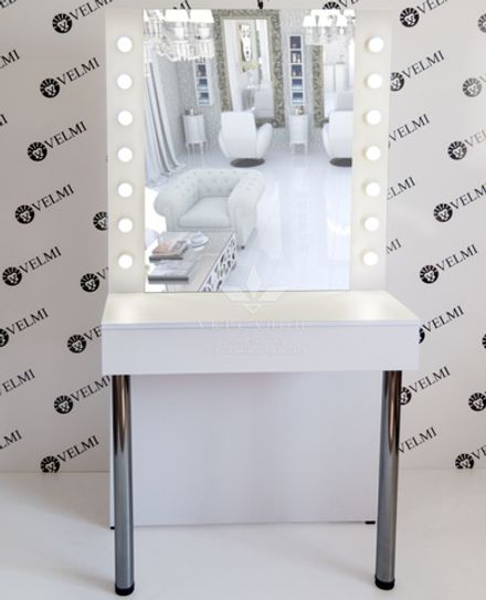 Рабочее место парикмахера-визажиста Sofia