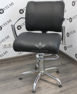 Кресло клиента Eve