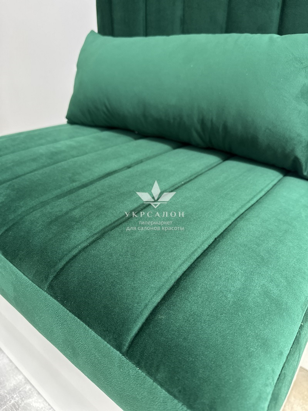 Подіум Mark із педикюрним кріслом Pod-09