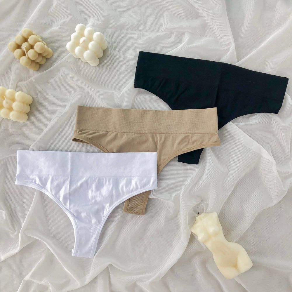 Стрінги високої посадки на широкій резинці