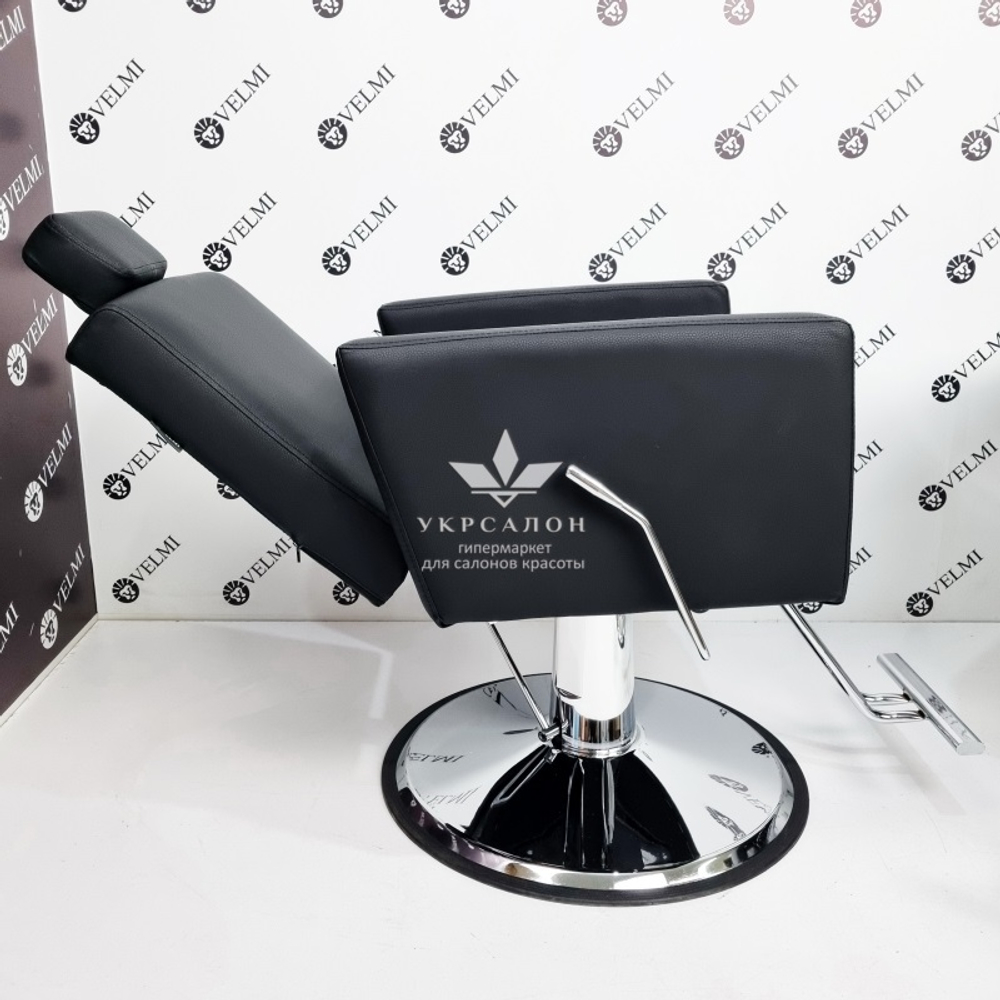 Парикмахерское кресло Barber Quadro