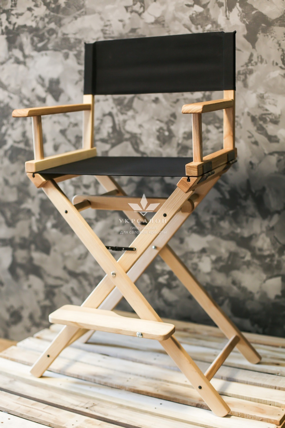 Складаний стілець для визажу Apolo 9