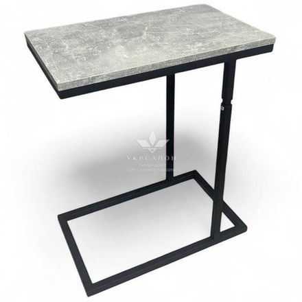 Столик для клиентов Shkoda