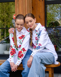 Сорочка оверсайз біла з орнаментом маки для дівчинки (арт. 4222200101)