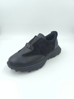 Женские кроссовки из искусственной кожи – комфорт и стиль на каждый день