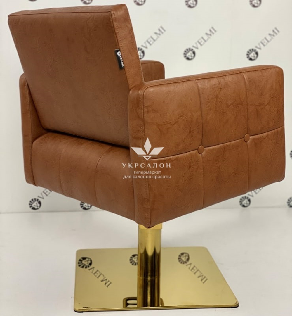 Перукарське крісло Primo Gold