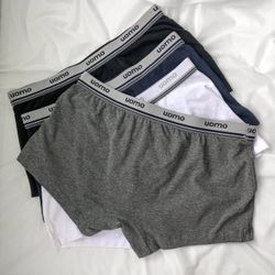 Чоловічі труси з написом на резинці