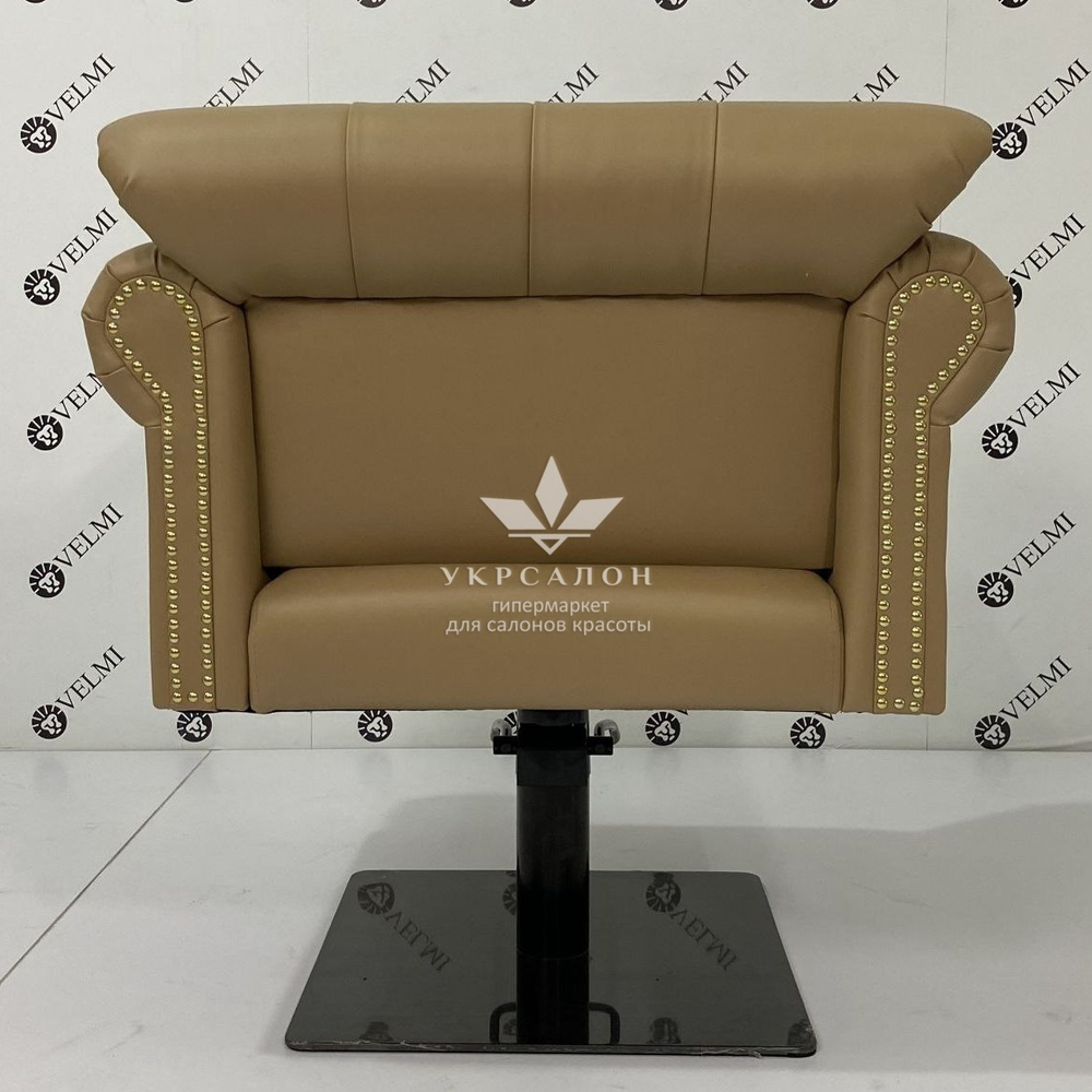 Парикмахерское кресло  Prado Loft