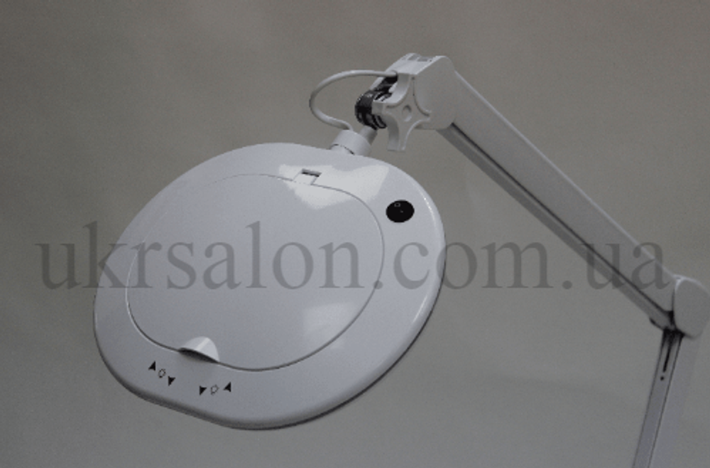 Лампа-лупа 6028 LED 3D з регулюванням яскравості білий холодний і тепле світло