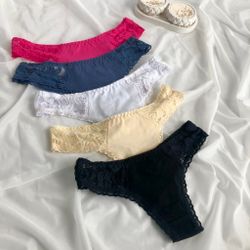 Стрінги з мереживними вставками по боках