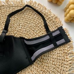 Безшовний бюст анжеліка