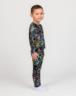 Термобелье для мальчика с принтом машинки (арт. 5722400210)