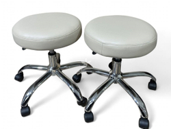 Стульчик мастера для педикюра Ontario