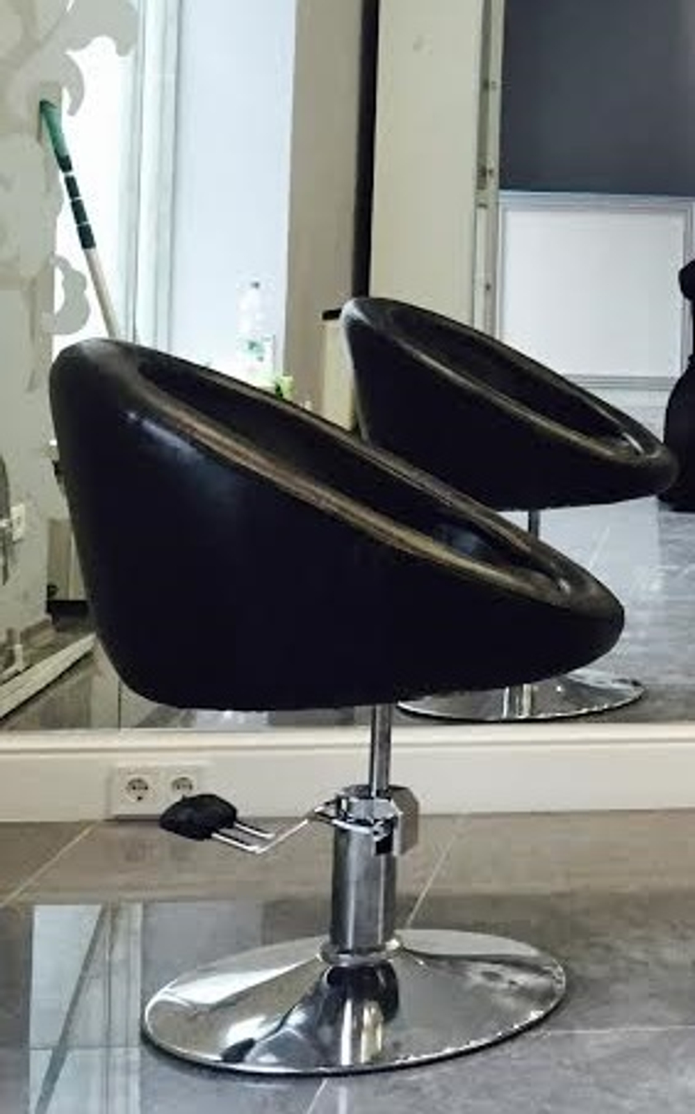 Парикмахерское кресло Paradise