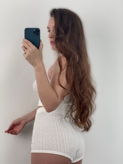 Домашній вʼязаний комплект