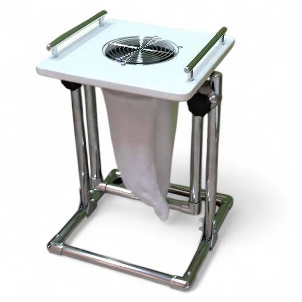 Витяжка для педикюру з підставкою Tertio 4