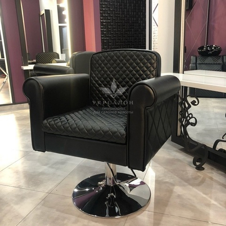 Перукарське крісло Ambassador Lux