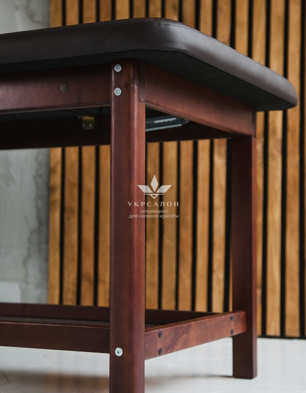 Стационарный массажный стол KP-7 Brown