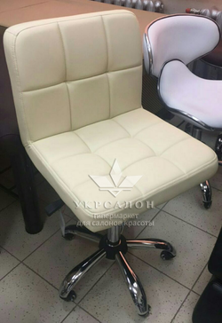 Стільчик майстра 777