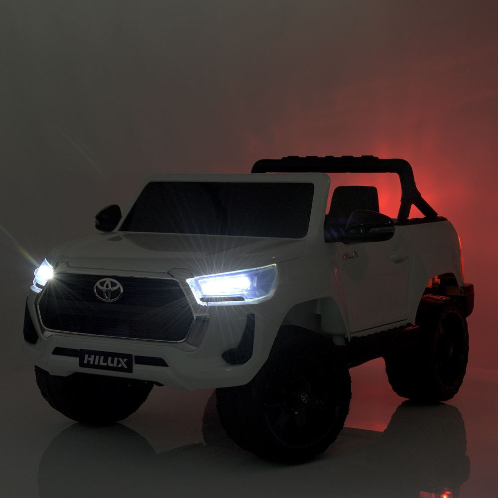 Дитячий електромобіль джип Toyota Hilux 4WD M 4919EBLR