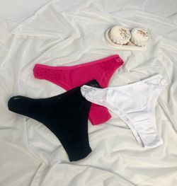 Американки з мереживними вставкоми з боків