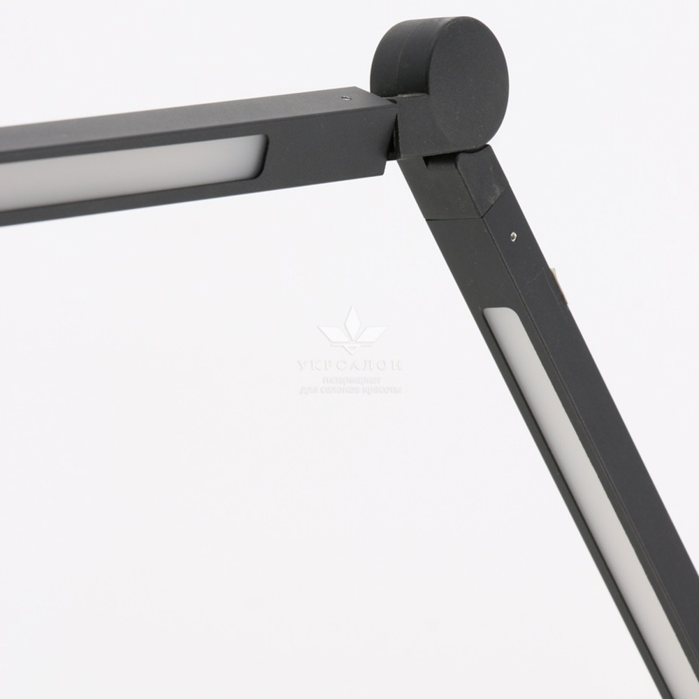 Настольная светодиодная лампа SM-6621