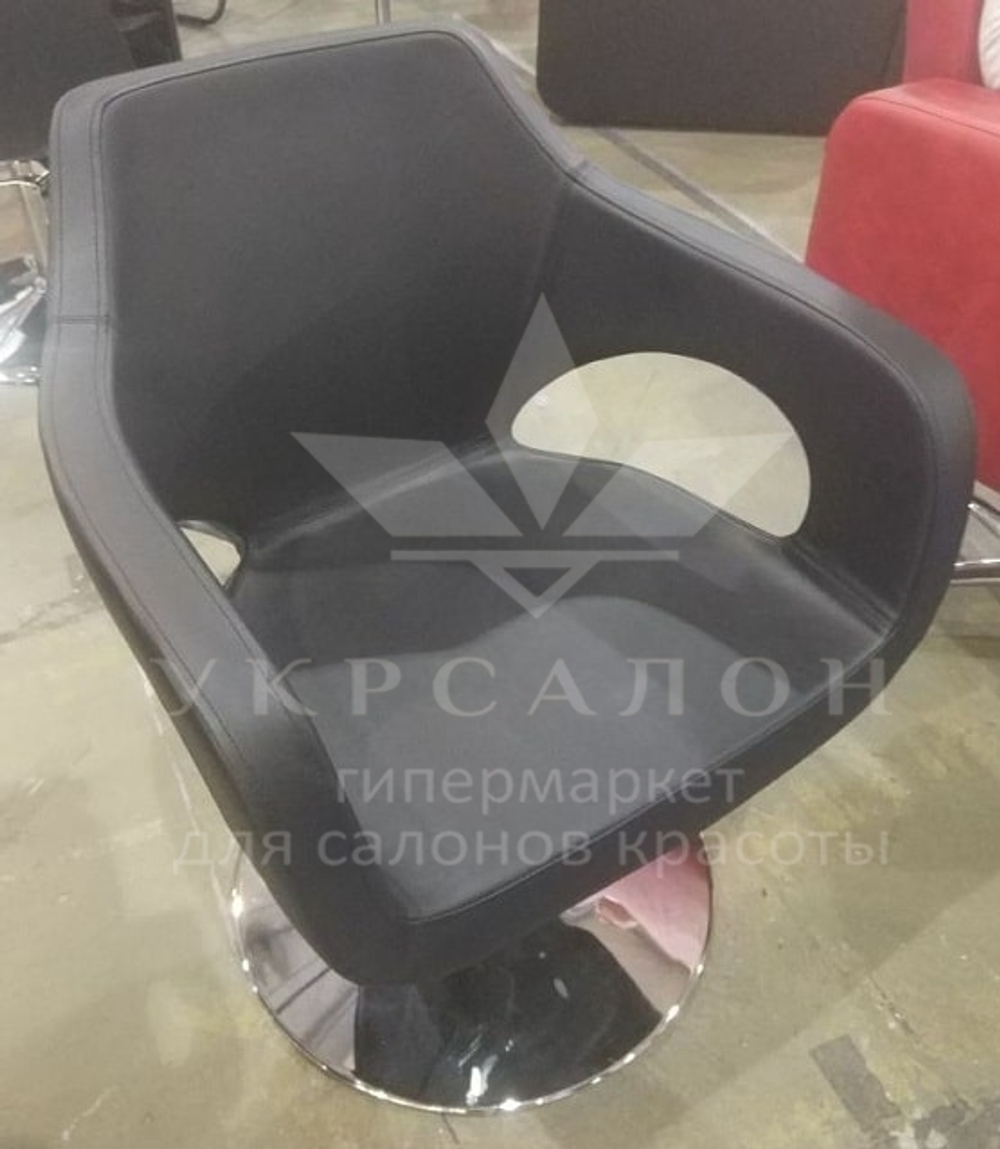 Перукарське крісло Monaco 2