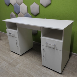 Манікюрний стіл Tertio Nail