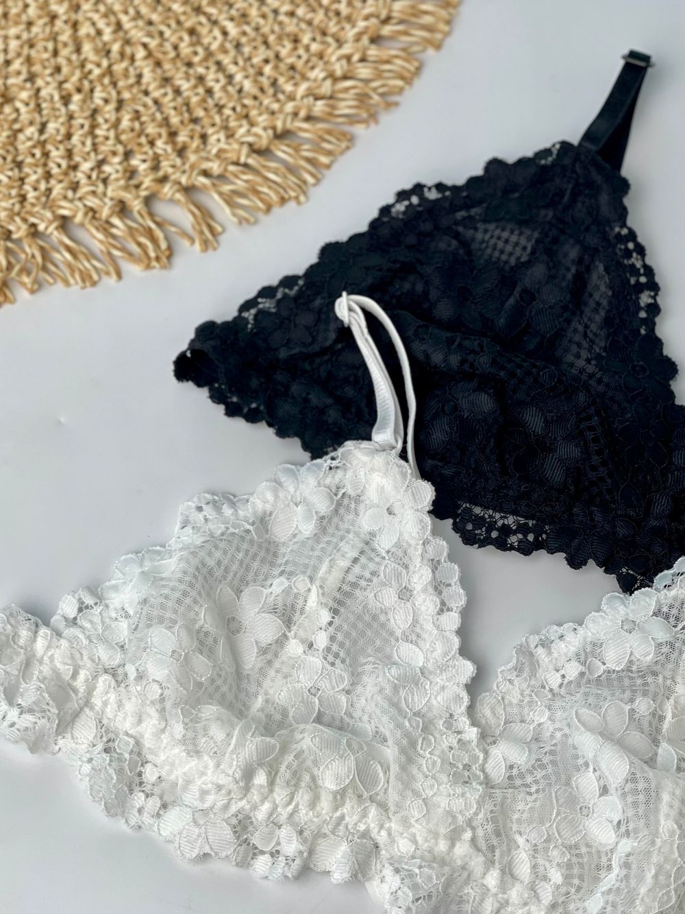 Витончений мереживний комплект