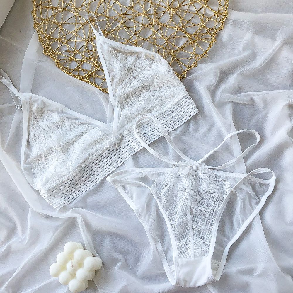 Кружевной комплект