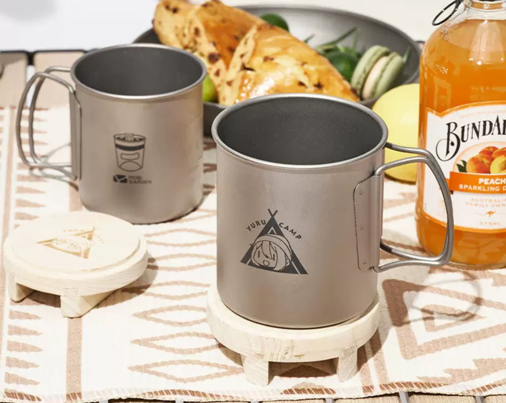 Подставка под горячее на ножках 14см