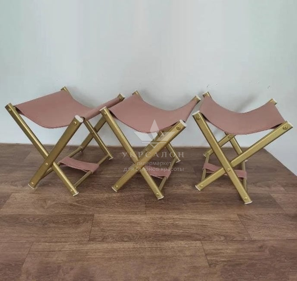 Подставка для сумки на золотых ножках