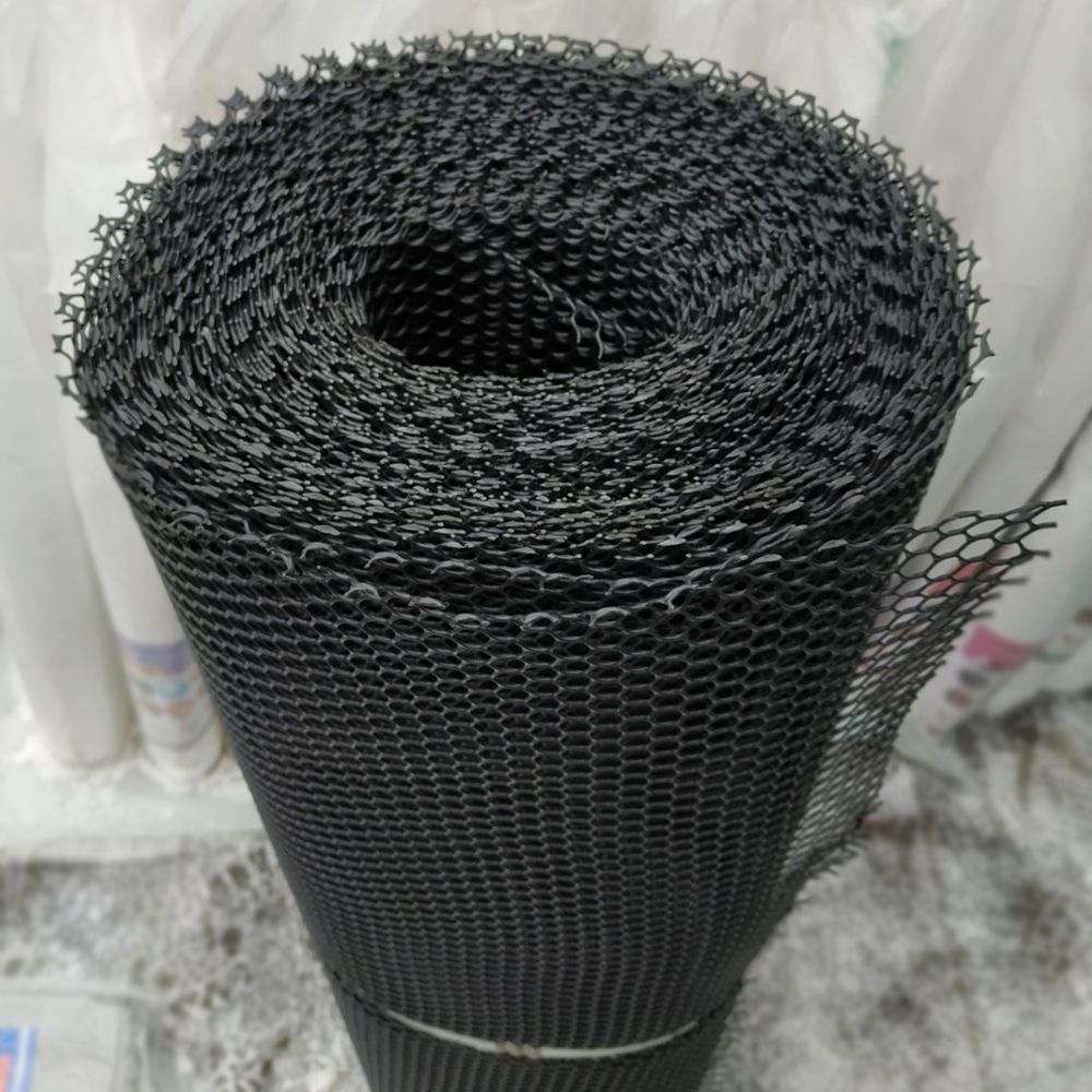 Заборы садовые пластиковый черный сота (ромб) 2м Х 30м (ячейка 6Х8 мм)