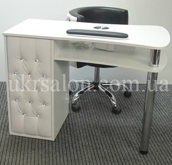 Манікюрний стіл Queen 3