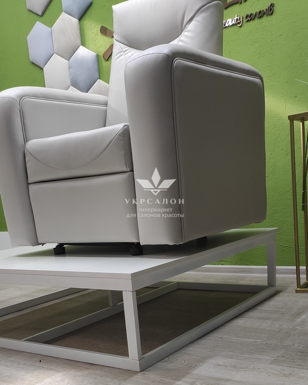 Подіум Tertio для педикюрного крісла