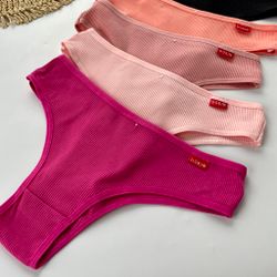 Американки в рубчик